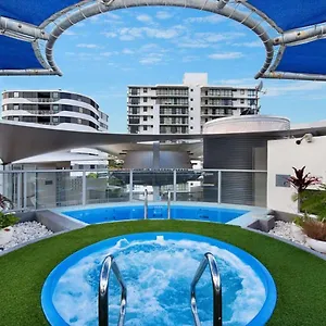 mooloolaba-beach-club-paradise-2-bedroom-apartment.hotelssunshinecoast.net/